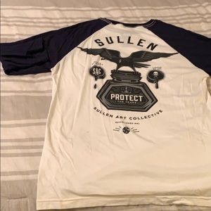 Sullen 3/4 raglan tshirt